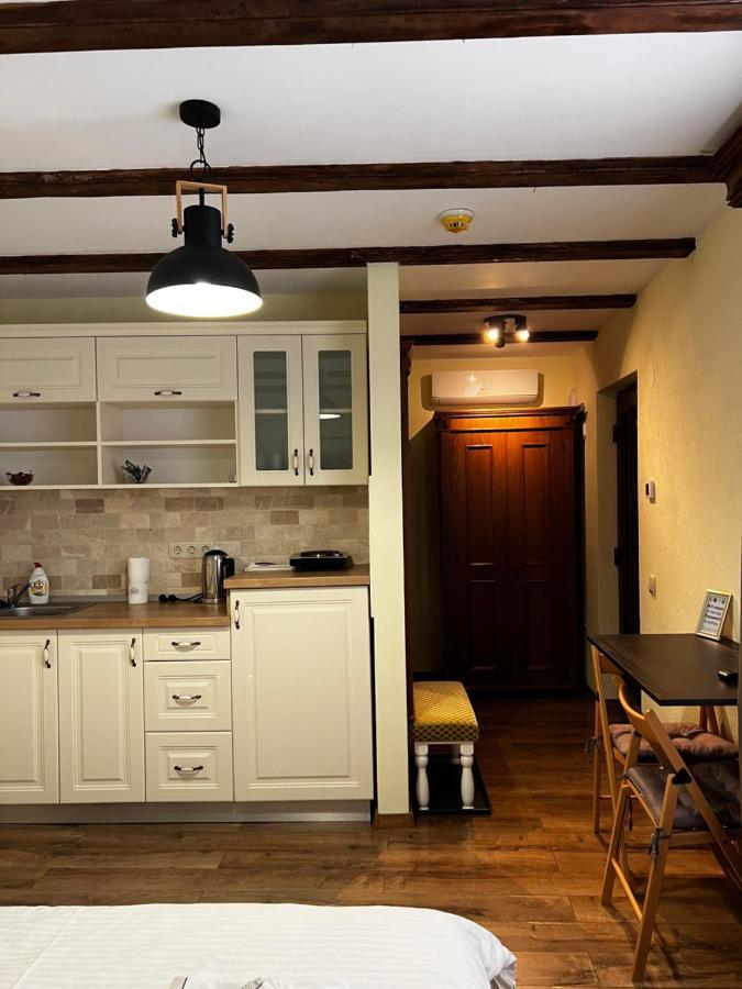 Old Town Cataleya Hotell Sibiu Exteriör bild
